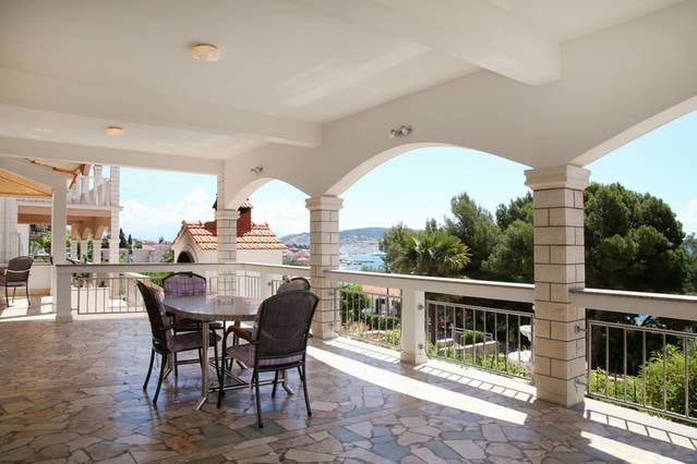 Villa Rosanda Apartments Trogir Exterior foto